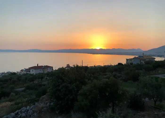 Διαμέρισμα Eleutheria