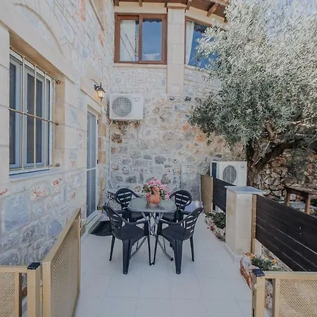 Apartment Eleutheria